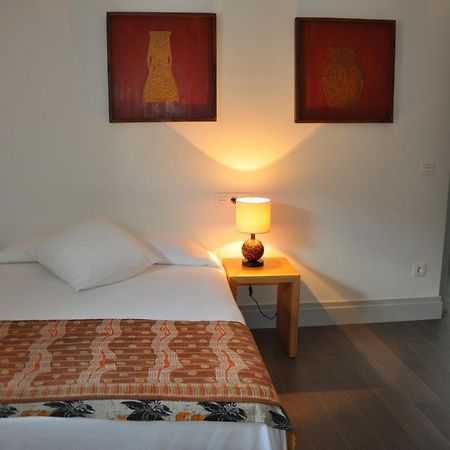 Emebed Posada กาสโตรเฮริซ ห้อง รูปภาพ